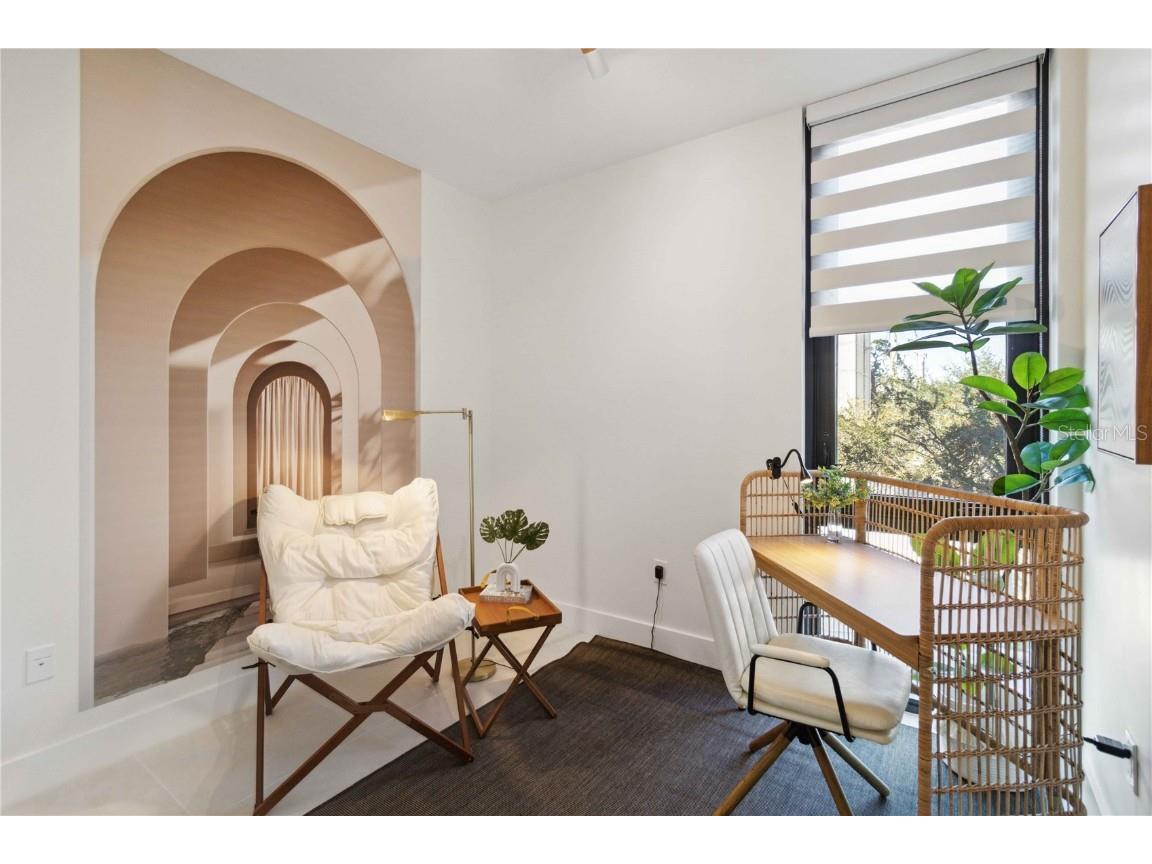 1558 4th Street #208 Sarasota FL 34236 A4673640 image35