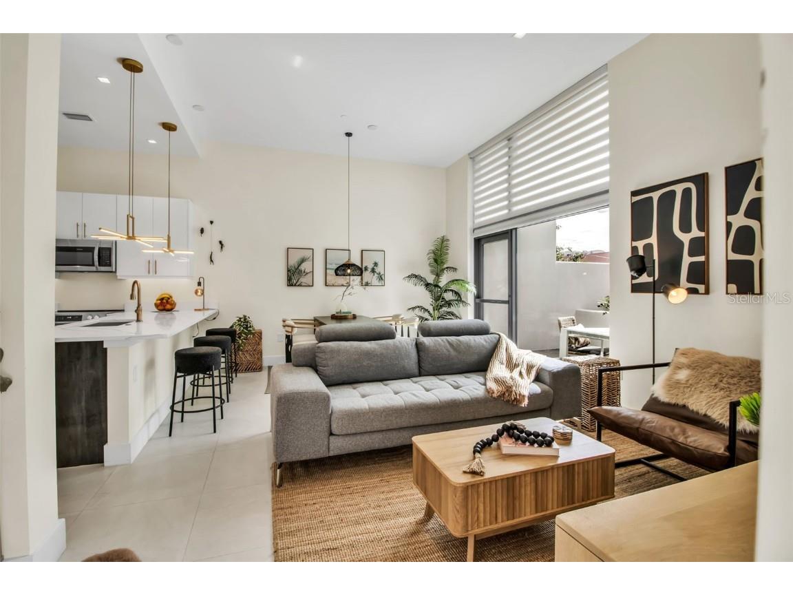 1558 4th Street #208 Sarasota FL 34236 A4673640 image5