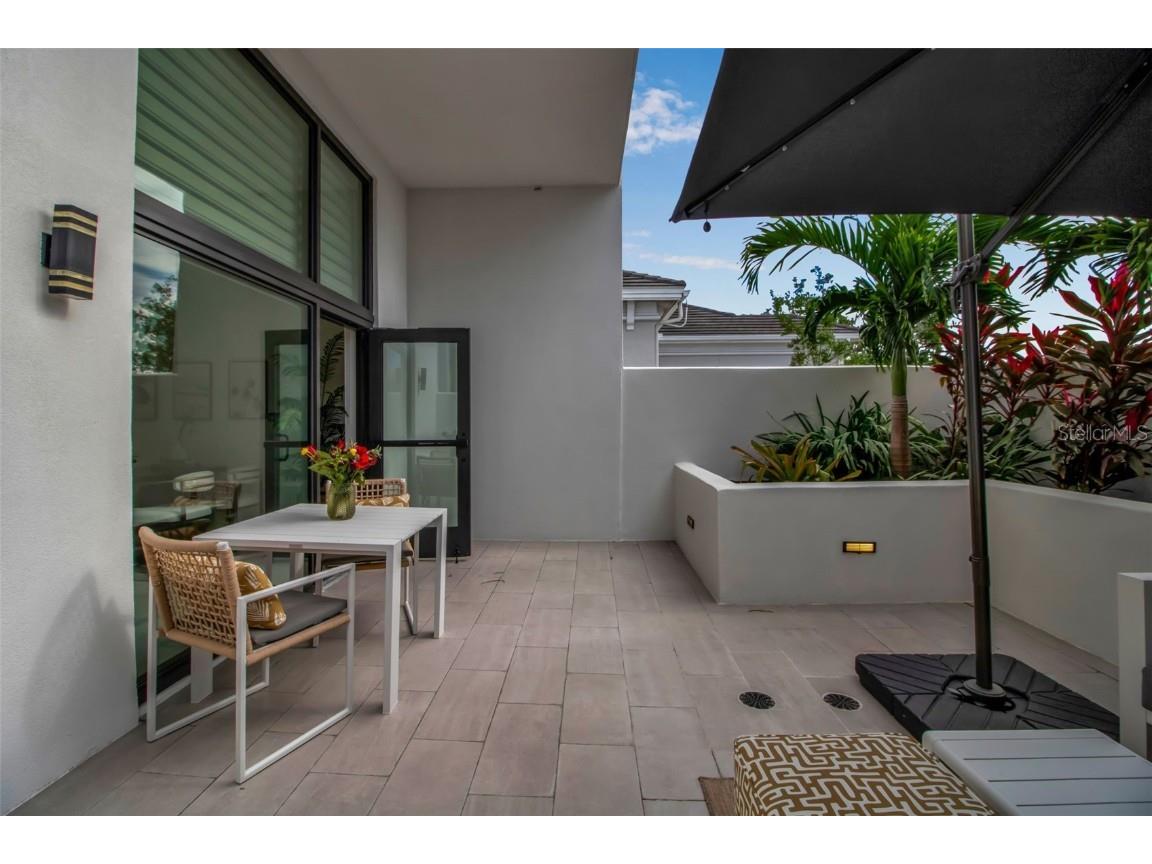 1558 4th Street #208 Sarasota FL 34236 A4673640 image8