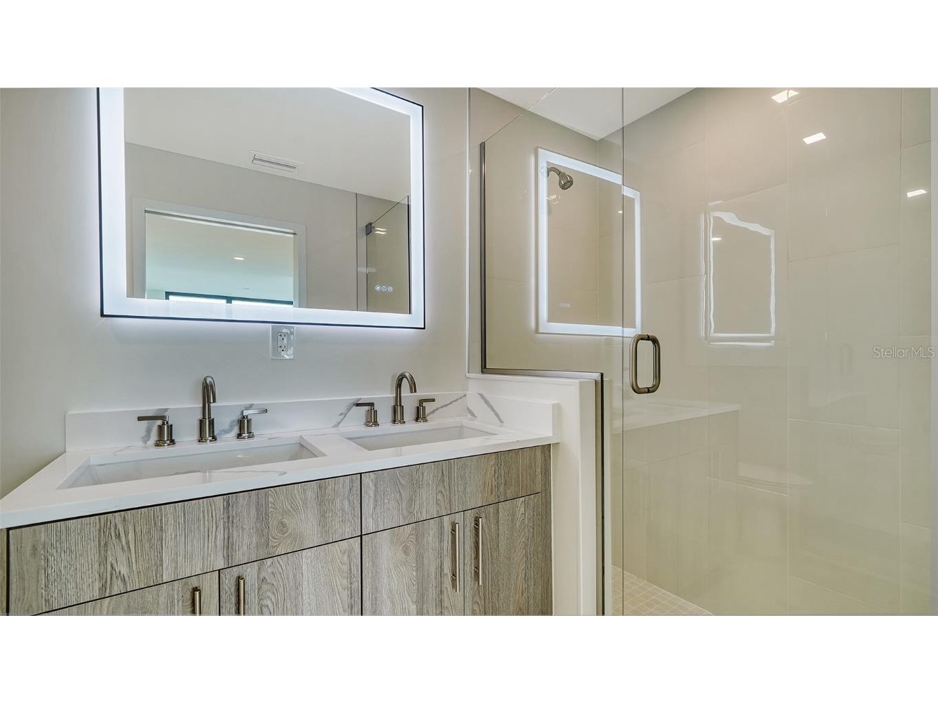 1558 4th Street #210 Sarasota FL 34236 A4671771 image27