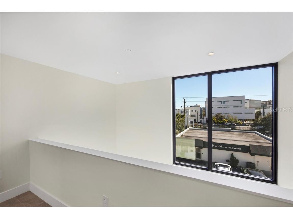 1558 4th Street #216 Sarasota FL 34236 A4665163 image21