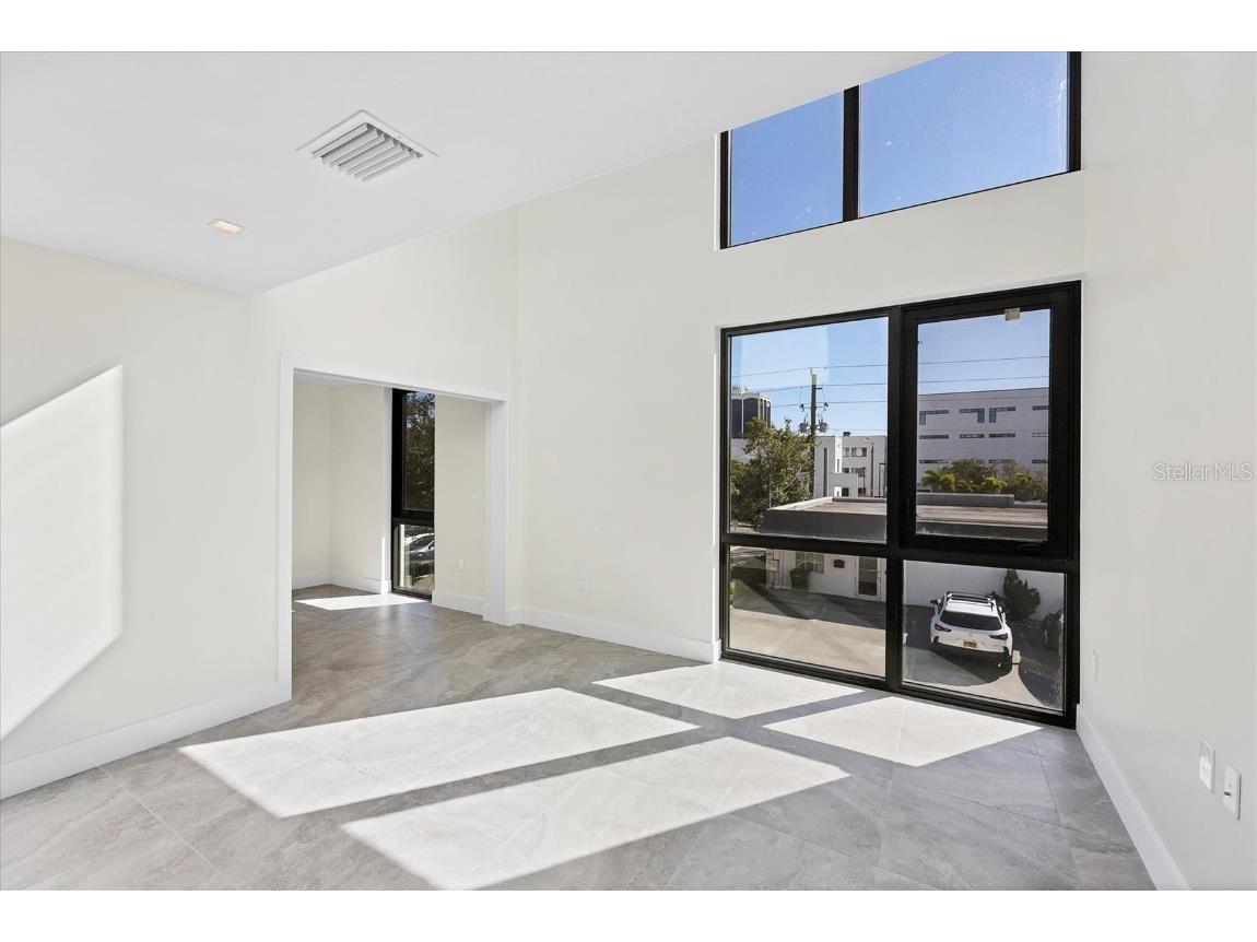 1558 4th Street #216 Sarasota FL 34236 A4665163 image4