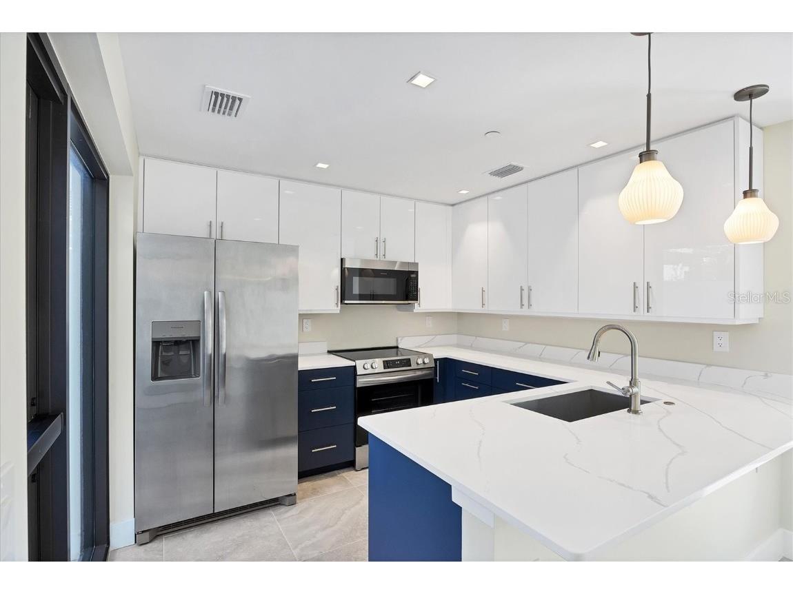 1558 4th Street #216 Sarasota FL 34236 A4665163 image9