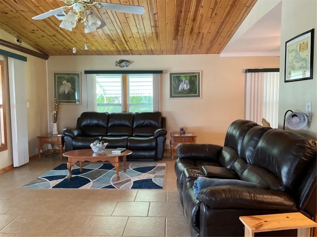 1558 Chobee Street Okeechobee FL 34974 - LAKE OKEECHOBEE OK225360 image20