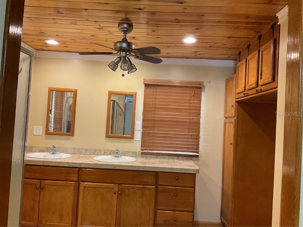 1558 Chobee Street Okeechobee FL 34974 - LAKE OKEECHOBEE OK225360 image61