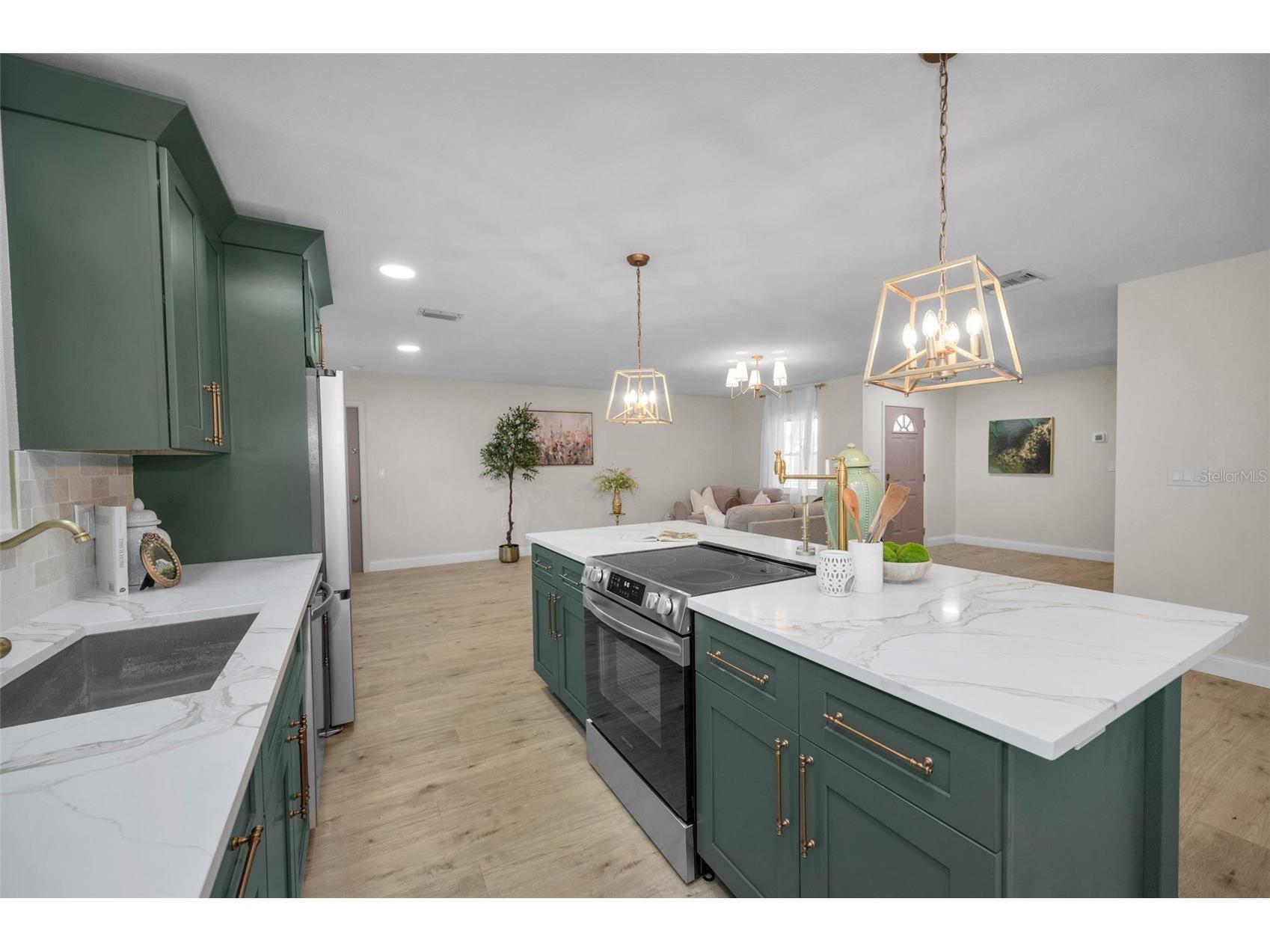 1558 Cottonwood Terrace Dunedin FL 34698 TB8393587 image14
