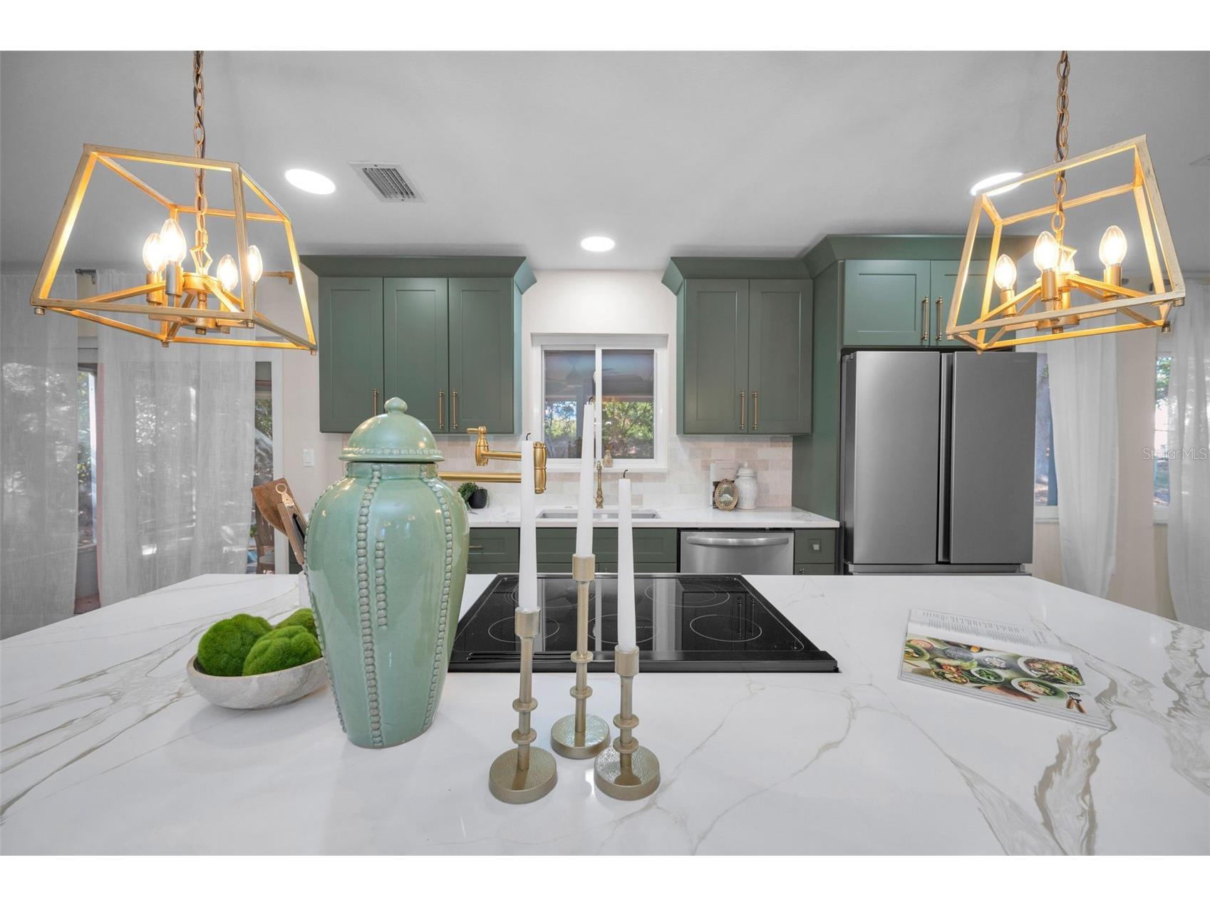 1558 Cottonwood Terrace Dunedin FL 34698 TB8393587 image9