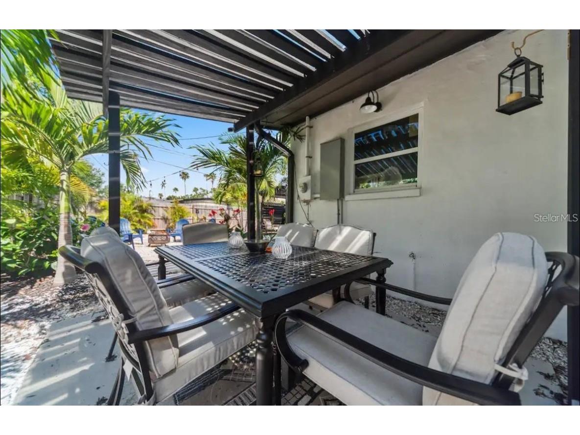 1558 Delaware Avenue NE Saint Petersburg FL 33703 TB8447230 image11