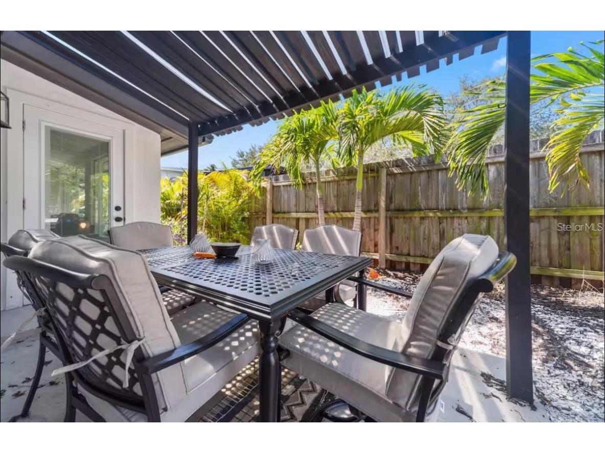 1558 Delaware Avenue NE Saint Petersburg FL 33703 TB8447230 image12