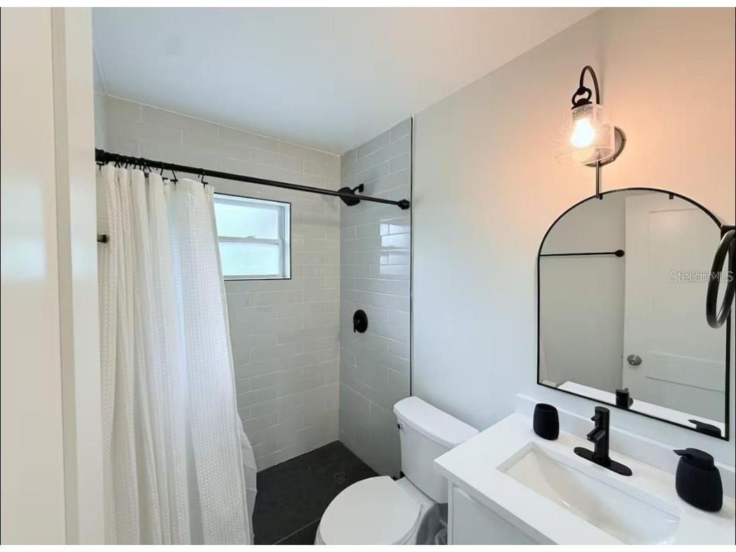 1558 Delaware Avenue NE Saint Petersburg FL 33703 TB8447230 image9