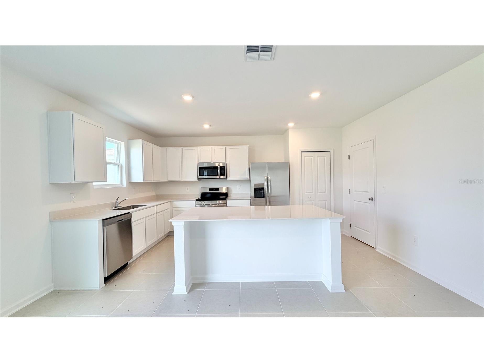 1558 Loxley Trail Kissimmee FL 34746 O6406926 image12