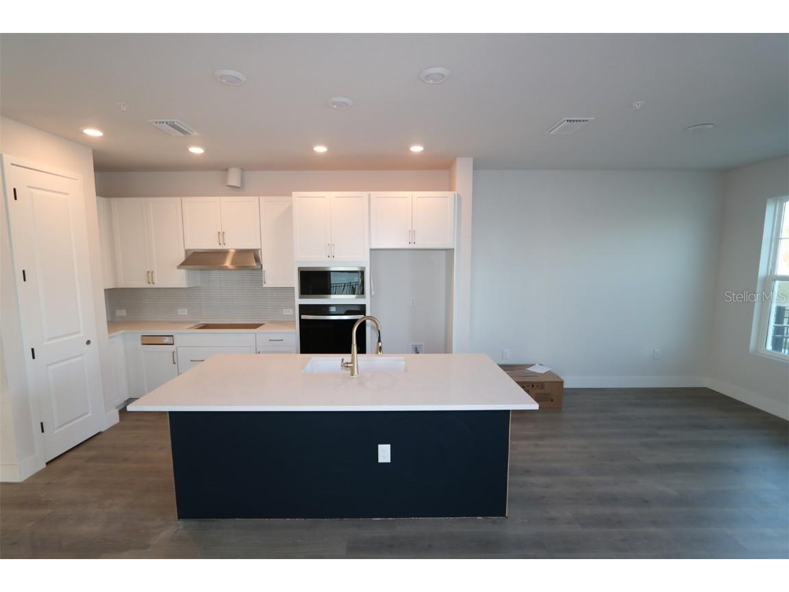 1558 Sooty Tern Lane Sarasota FL 34240 TB8413126 image6