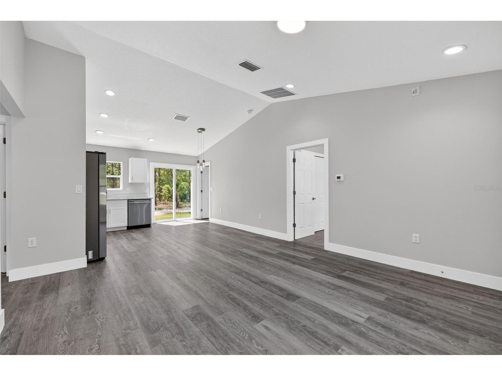 15586 SW 38th Place Ocala FL 34481 OM719833 image7
