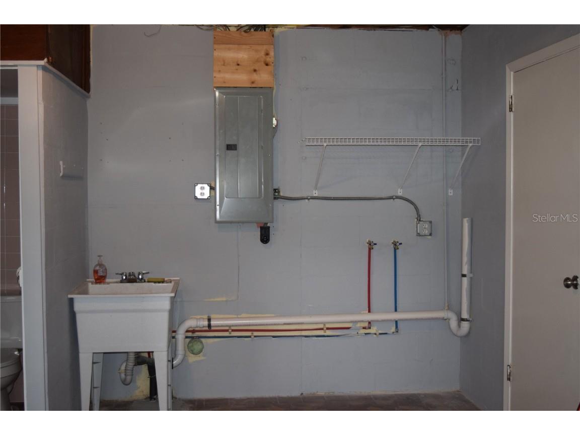 1559 Barry Road Clearwater FL 33756 TB8436283 image38