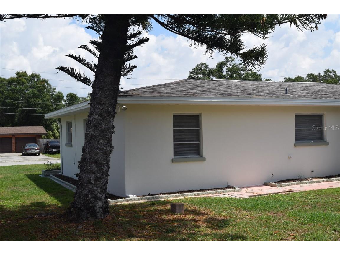 1559 Barry Road Clearwater FL 33756 TB8436283 image44