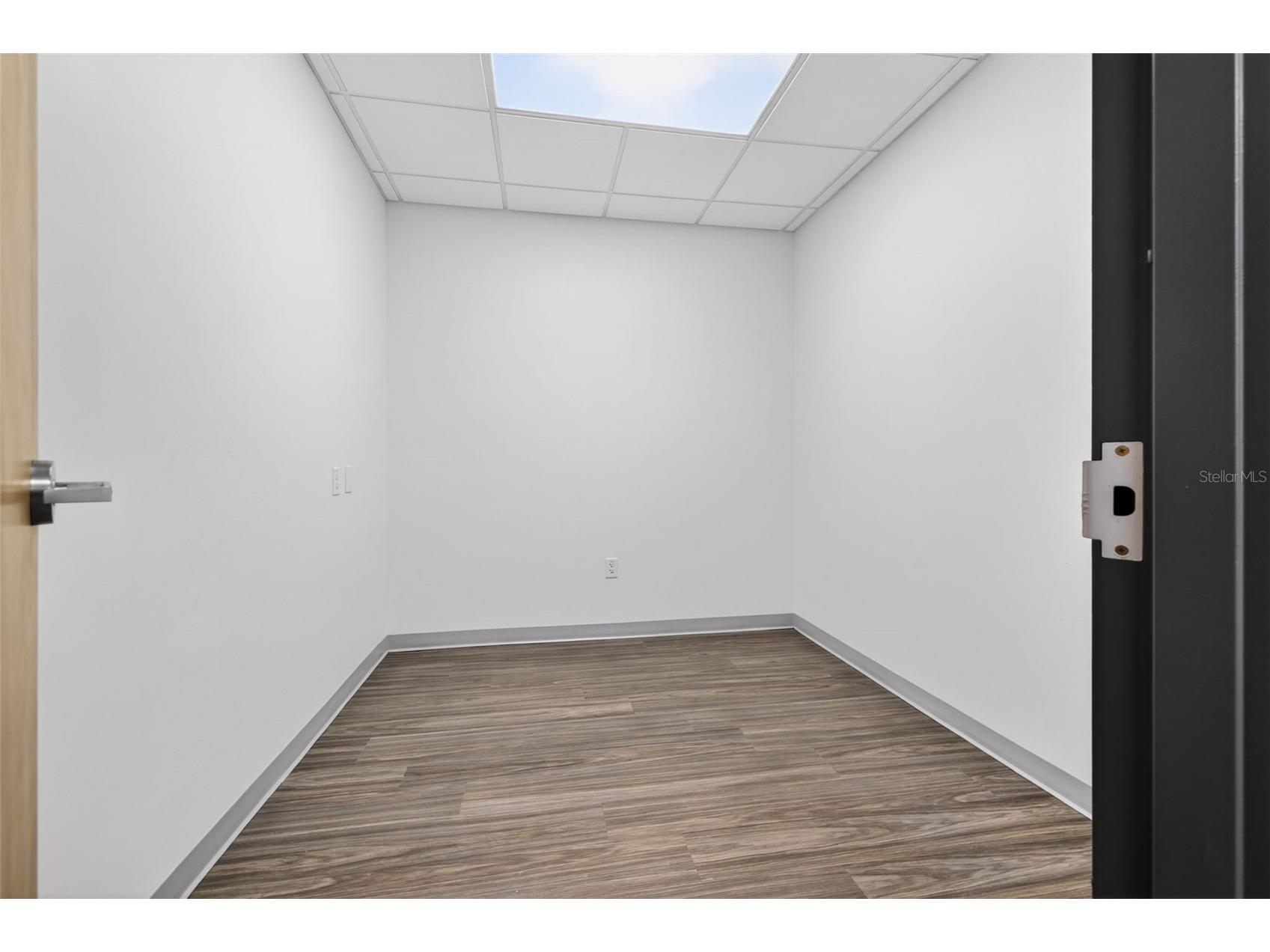 1559 Indian Rocks Road S Largo FL 33770 TB8512991 image23