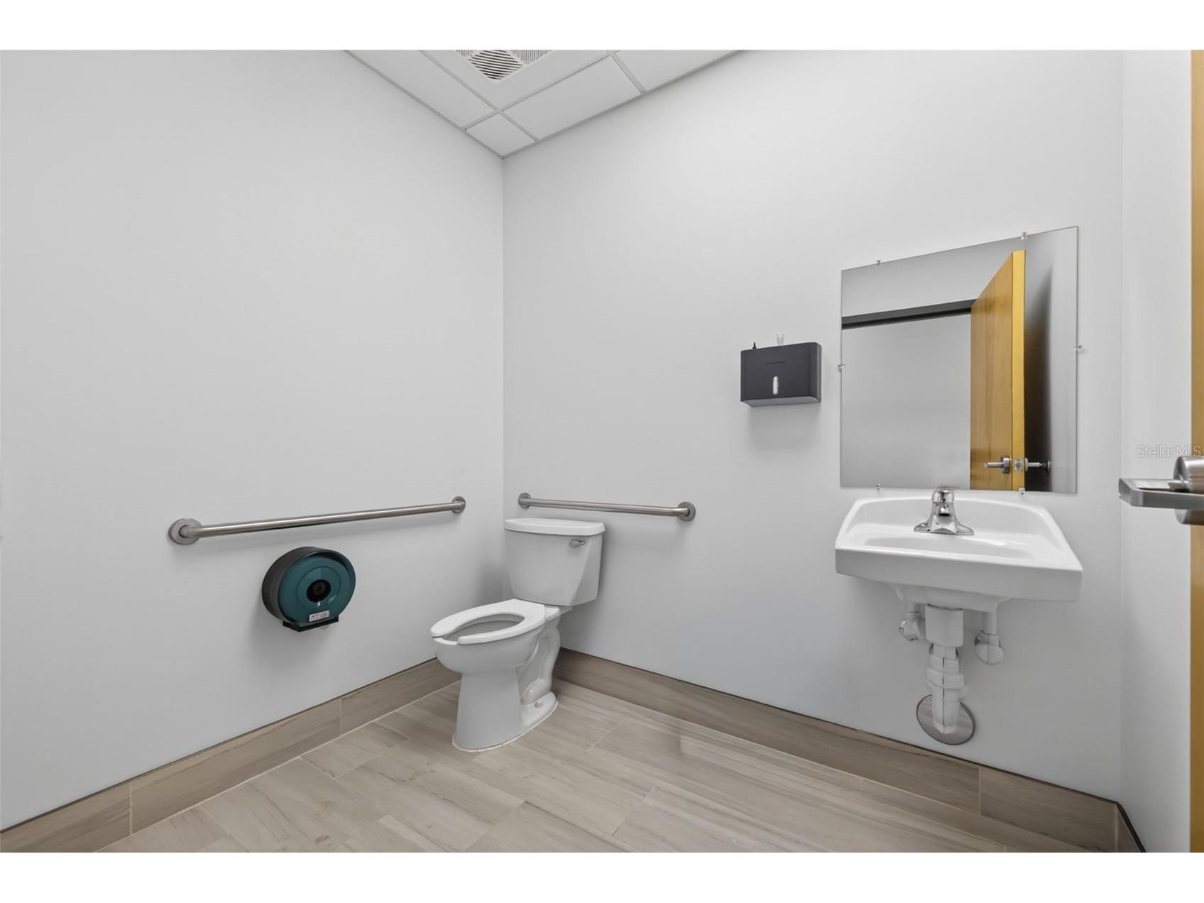 1559 Indian Rocks Road S Largo FL 33770 TB8512991 image25