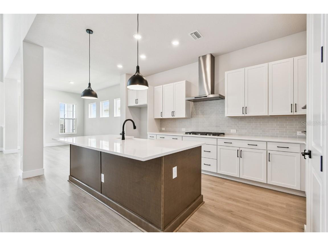 1559 Running Tide Place Sarasota FL 34240 - KINGFISHER LAKE TB8397341 image4