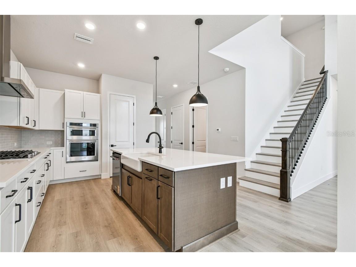 1559 Running Tide Place Sarasota FL 34240 - KINGFISHER LAKE TB8397341 image7