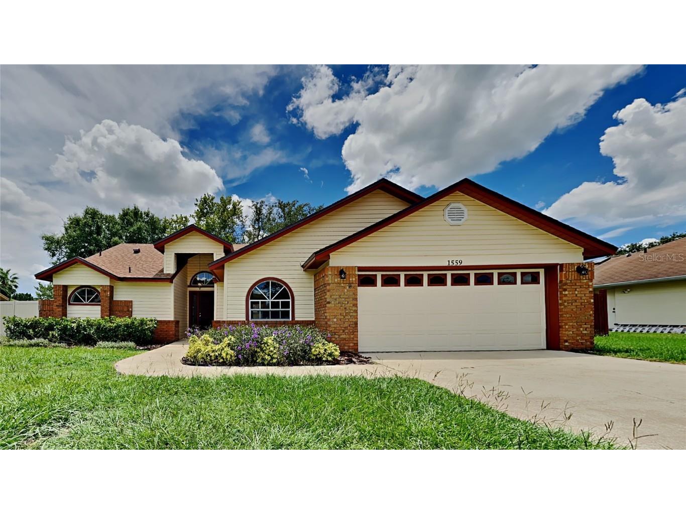 1559 Spring Ridge Circle Winter Garden FL 34787 T3462042 image1