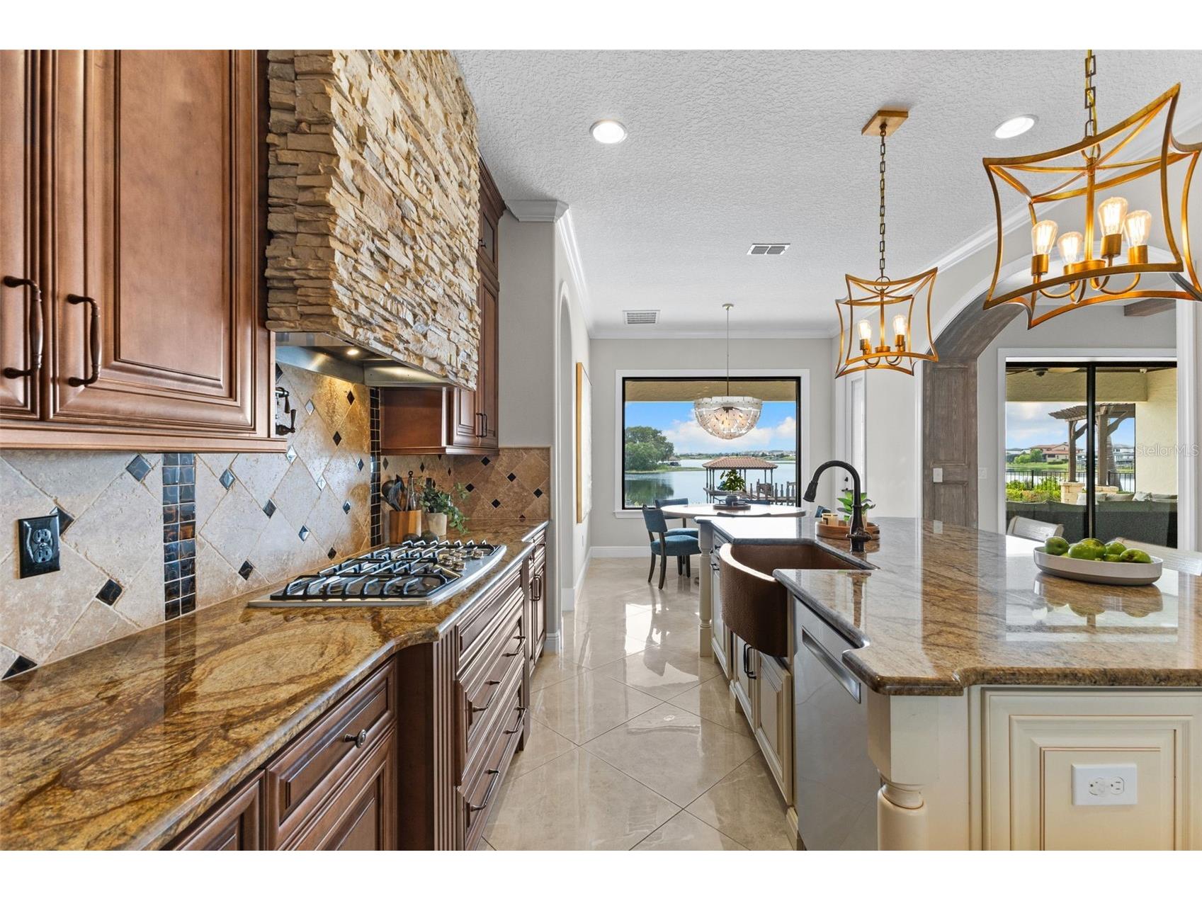 15592 Avenue Of The Arbors Winter Garden FL 34787 - LAKE HANCOCK A4697264 image16
