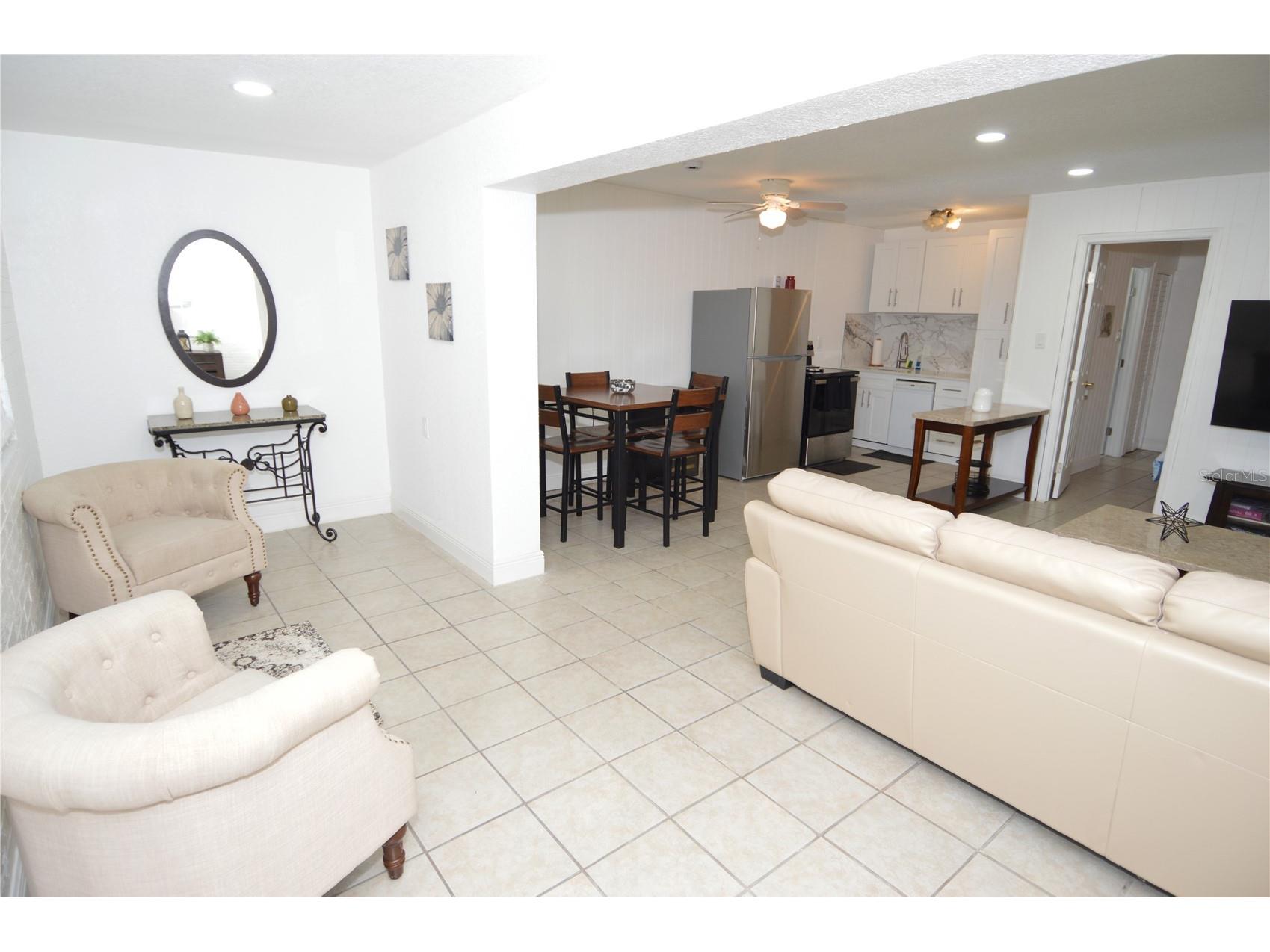 156 146th Avenue E #B Madeira Beach FL 33708 TB8488282 image8