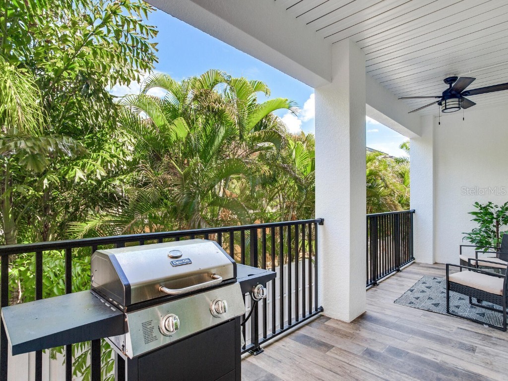 156 175th Avenue E Redington Shores FL 33708 TB8308351 image16