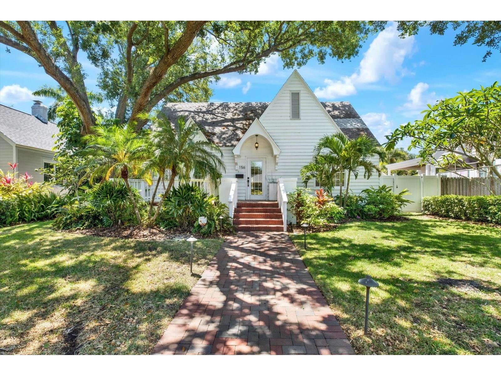 156 21st Avenue NE Saint Petersburg FL 33704 TB8505579 image1