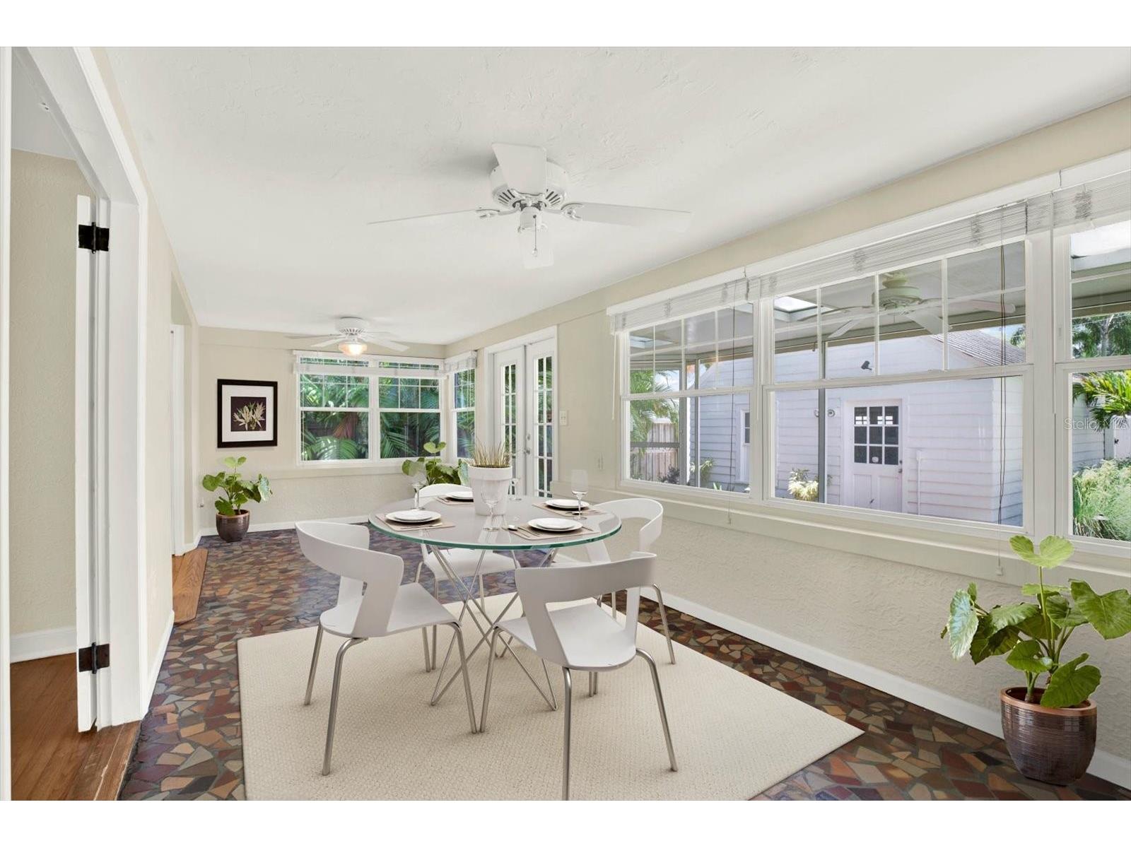 156 21st Avenue NE Saint Petersburg FL 33704 TB8505579 image11