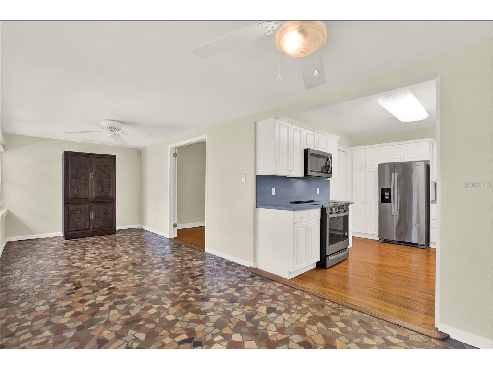 156 21st Avenue NE Saint Petersburg FL 33704 TB8505579 image14