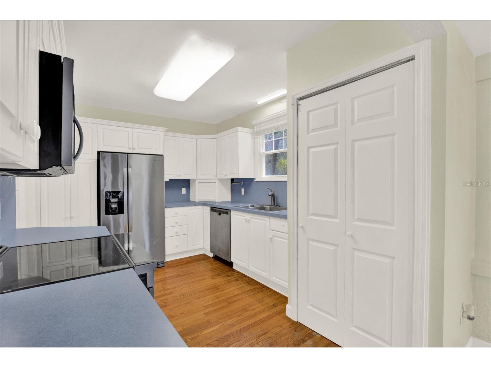 156 21st Avenue NE Saint Petersburg FL 33704 TB8505579 image15