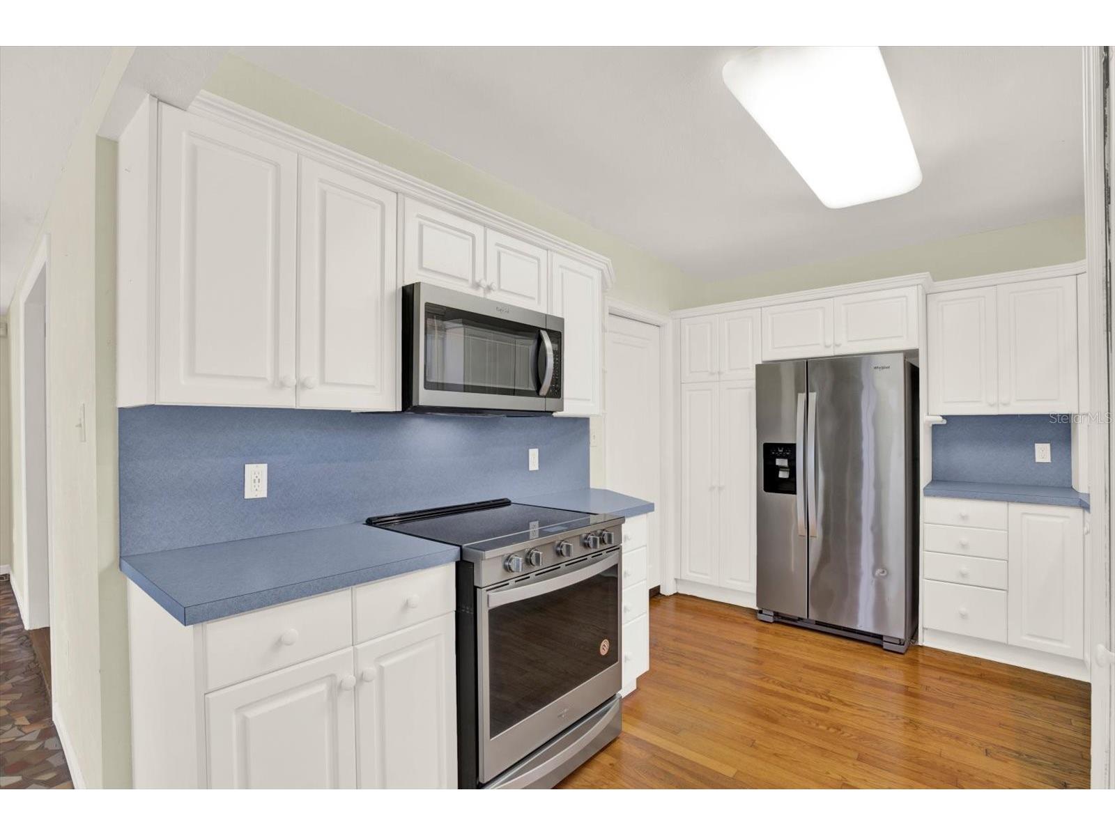 156 21st Avenue NE Saint Petersburg FL 33704 TB8505579 image16