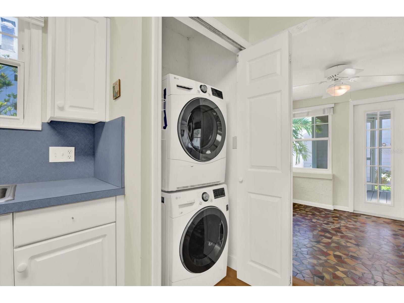 156 21st Avenue NE Saint Petersburg FL 33704 TB8505579 image19