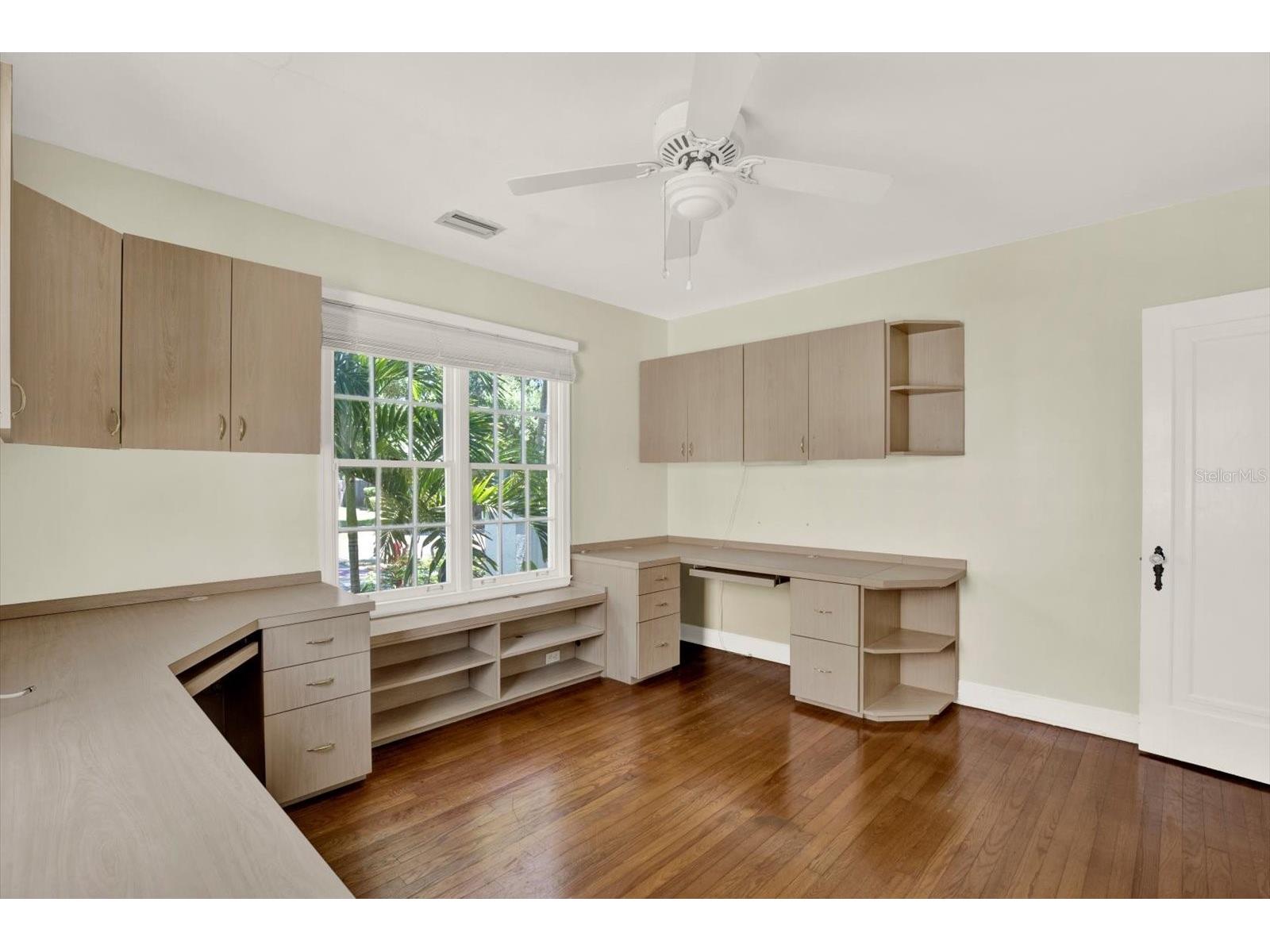156 21st Avenue NE Saint Petersburg FL 33704 TB8505579 image25