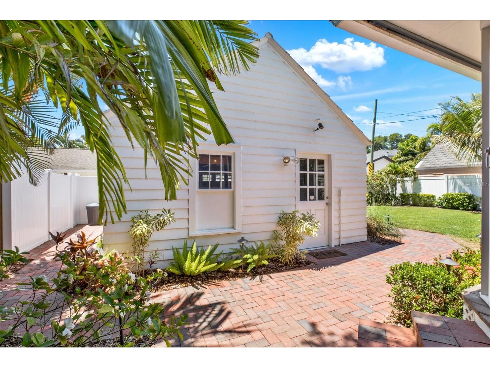 156 21st Avenue NE Saint Petersburg FL 33704 TB8505579 image41