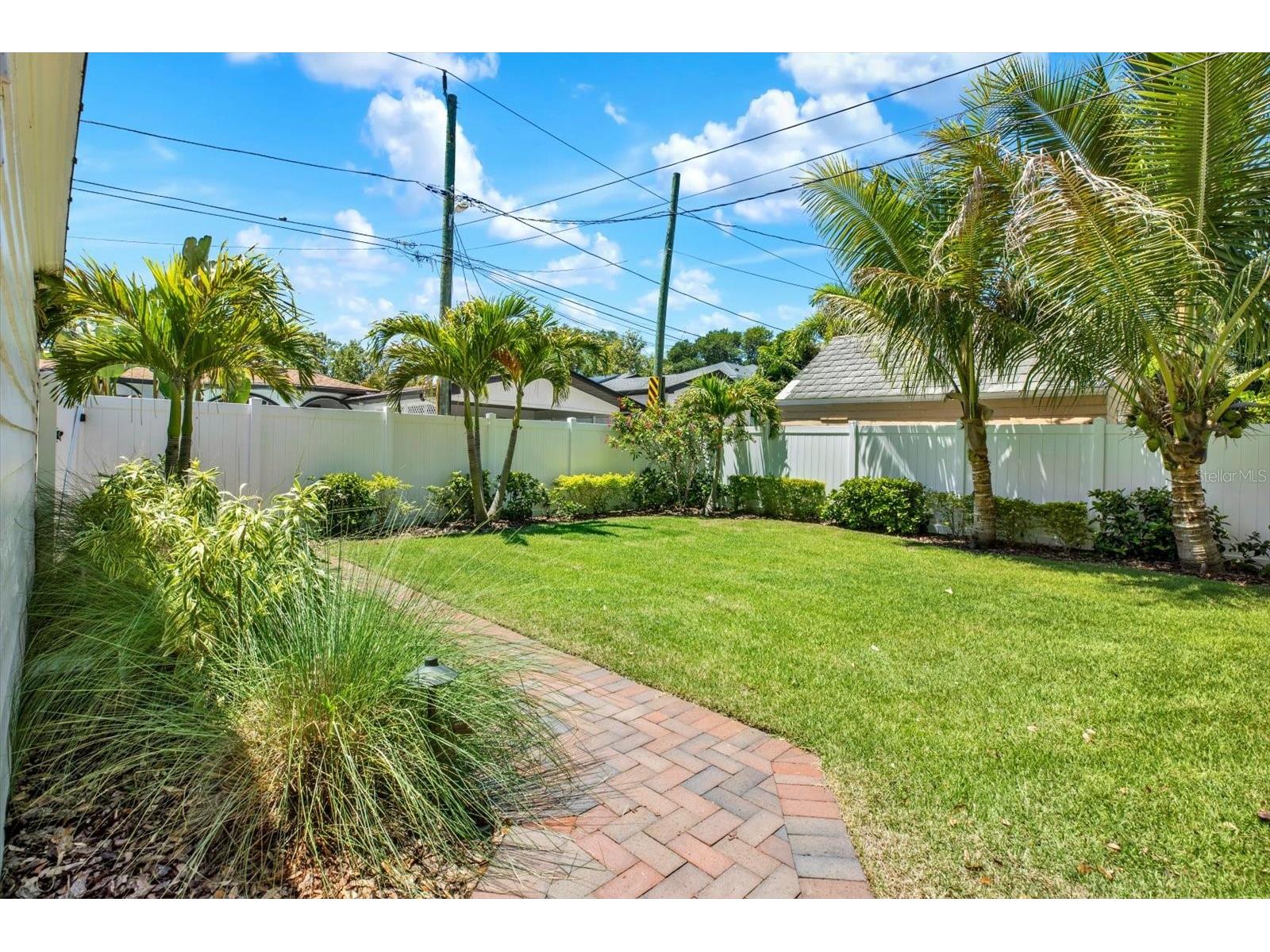 156 21st Avenue NE Saint Petersburg FL 33704 TB8505579 image43