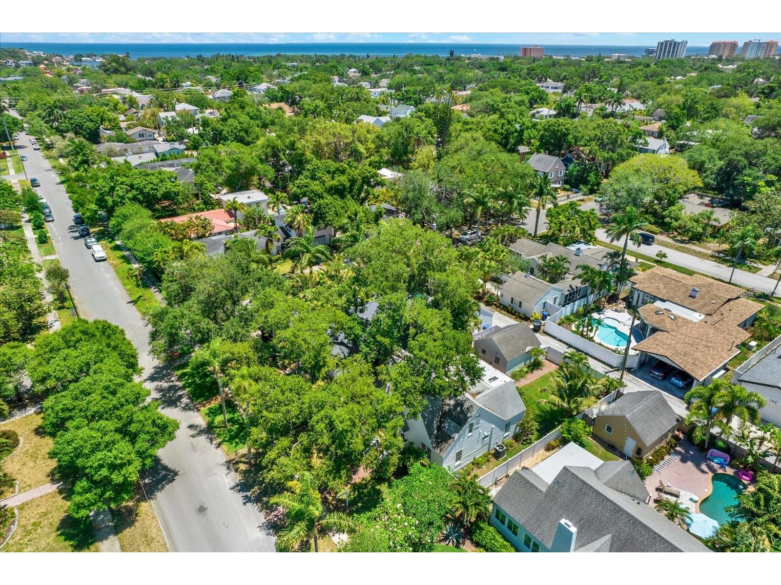156 21st Avenue NE Saint Petersburg FL 33704 TB8505579 image50