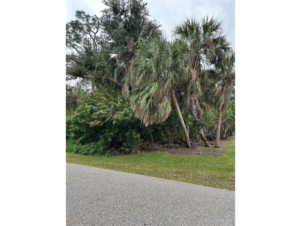 156 Aurora Street Port Charlotte FL 33948 U8224216 image1