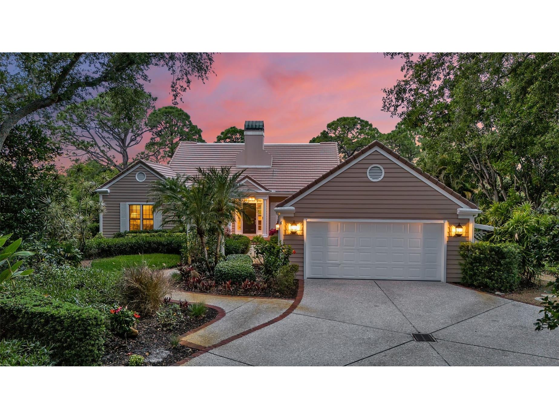 156 Bishops Court Road Osprey FL 34229 A4691664 image1