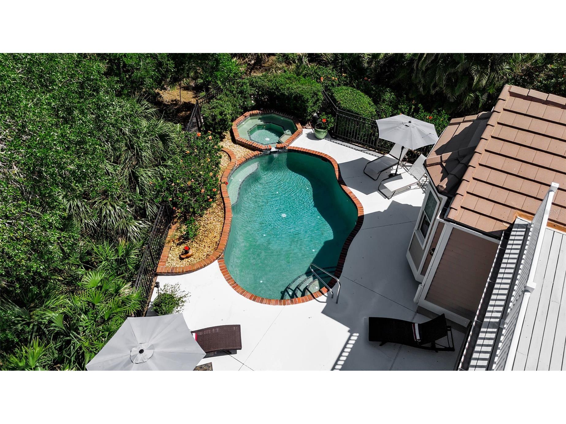 156 Bishops Court Road Osprey FL 34229 A4691664 image11