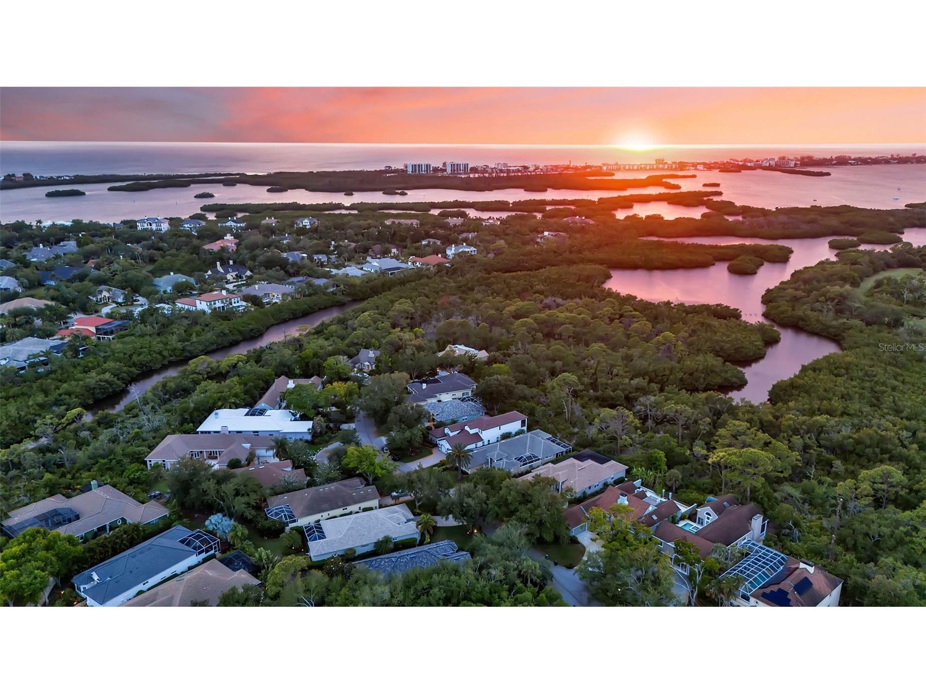 156 Bishops Court Road Osprey FL 34229 A4691664 image2