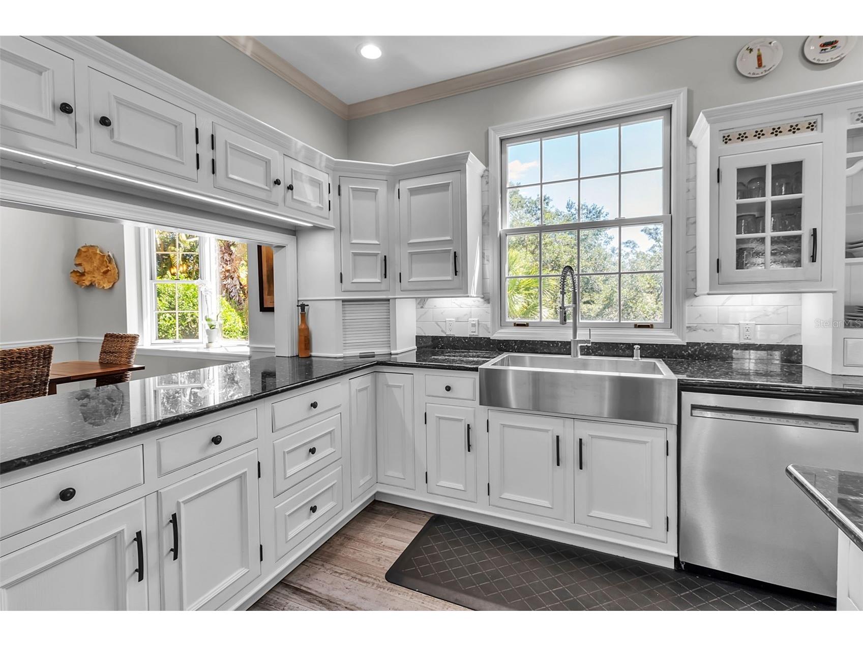156 Bishops Court Road Osprey FL 34229 A4691664 image32