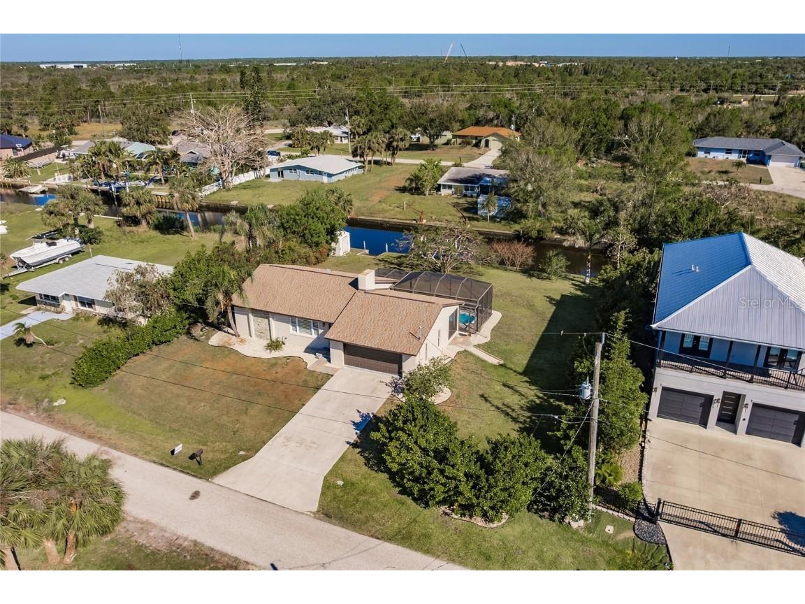 156 Danforth Drive Punta Gorda FL 33980 - PEACE RIVER C7506324 image2