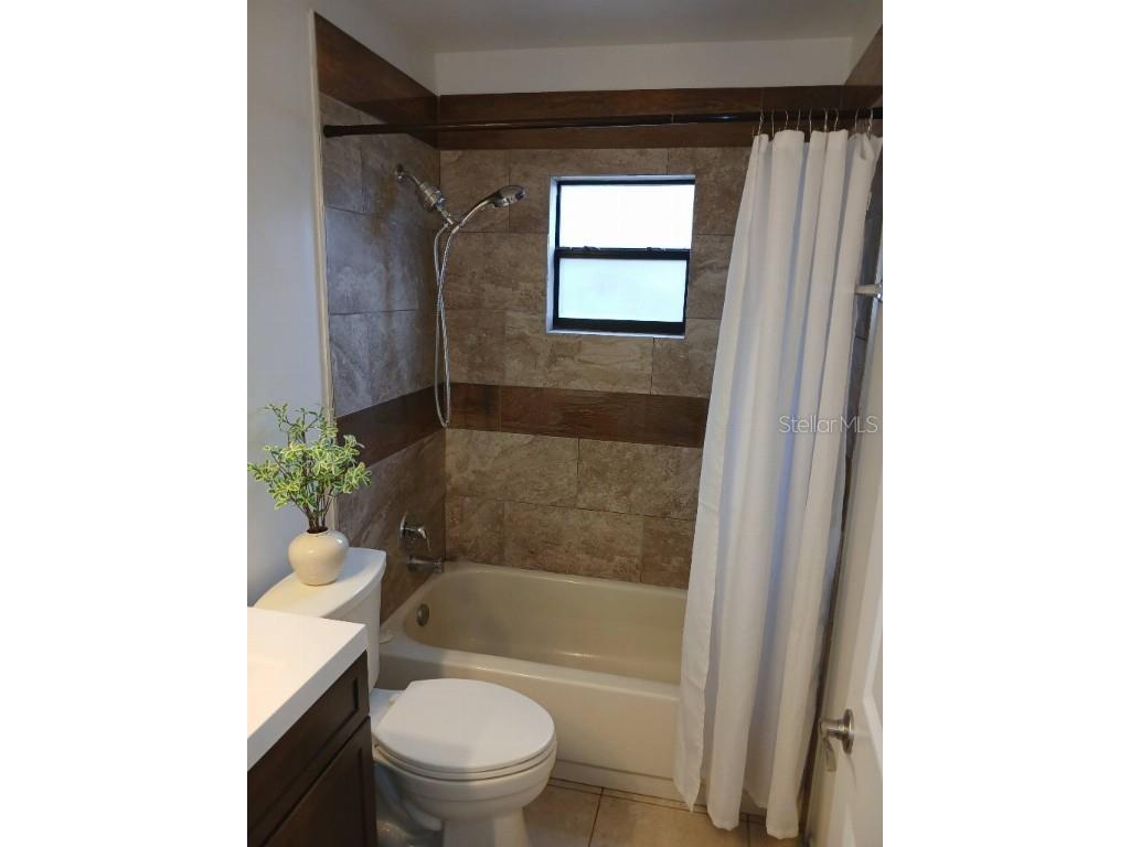 156 Devon Court Dunedin FL 34698 TB8443827 image10