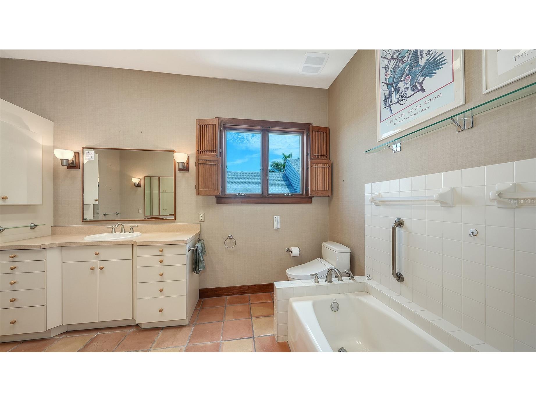 156 Emerson Drive Sarasota FL 34236 A4692362 image34