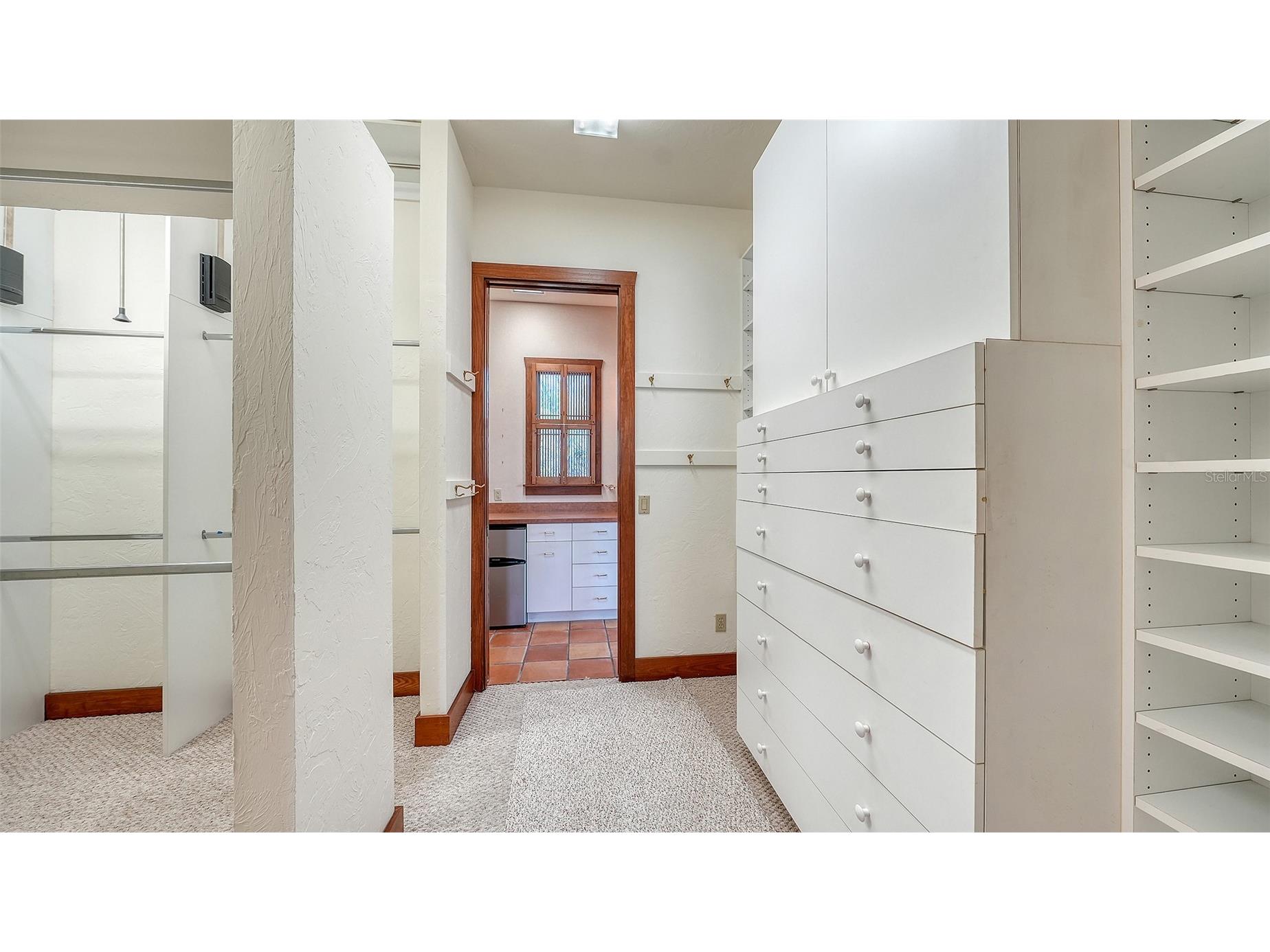 156 Emerson Drive Sarasota FL 34236 A4692362 image36