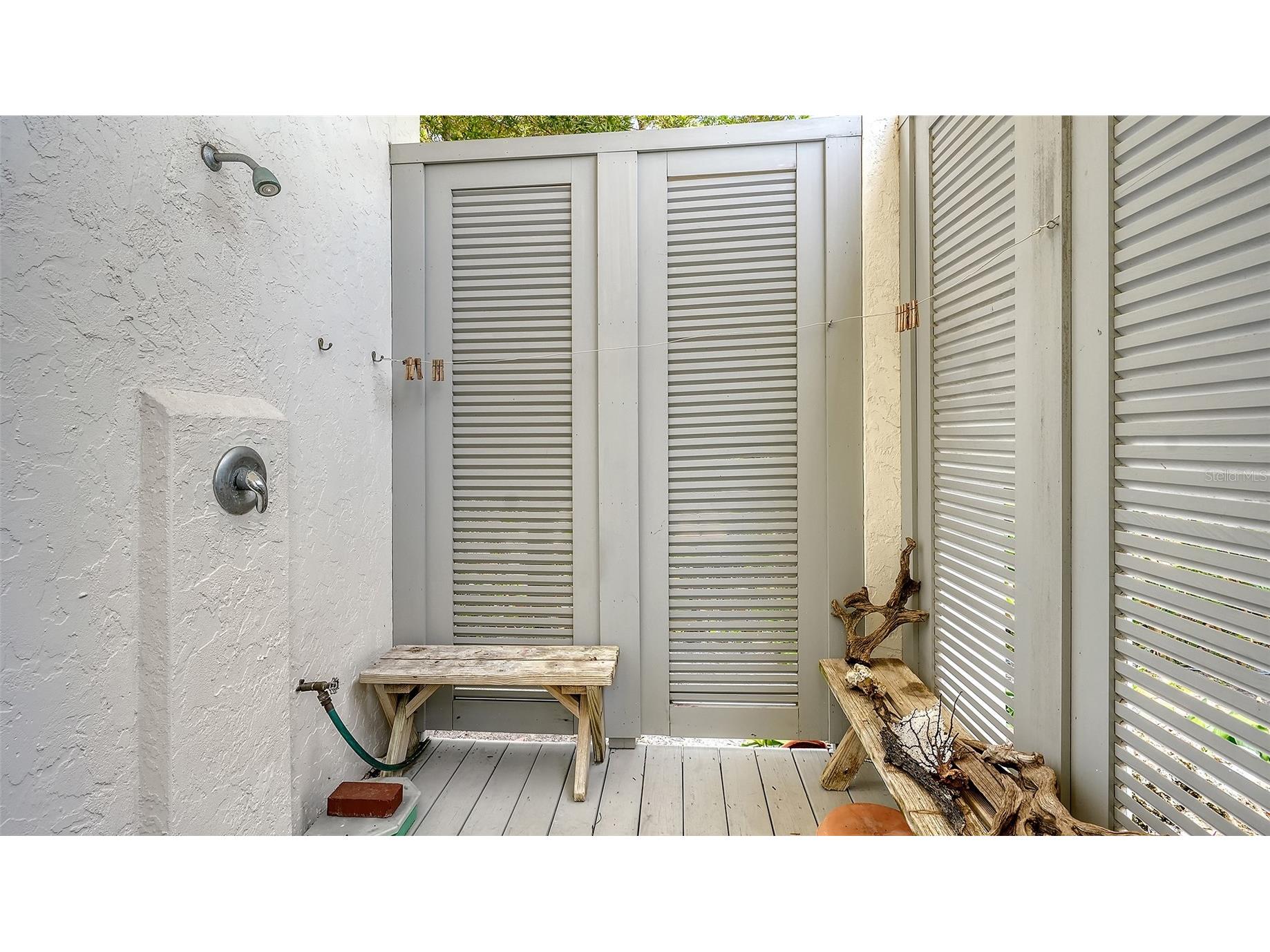 156 Emerson Drive Sarasota FL 34236 A4692362 image51