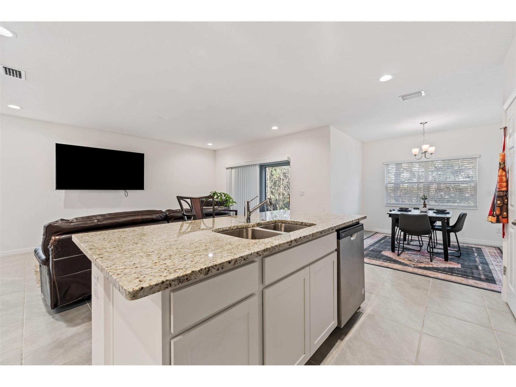 156 Glass Onion Drive Howey In The Hills FL 34737 - LITTLE EVERGLADES PROTECTED WE O6375175 image10