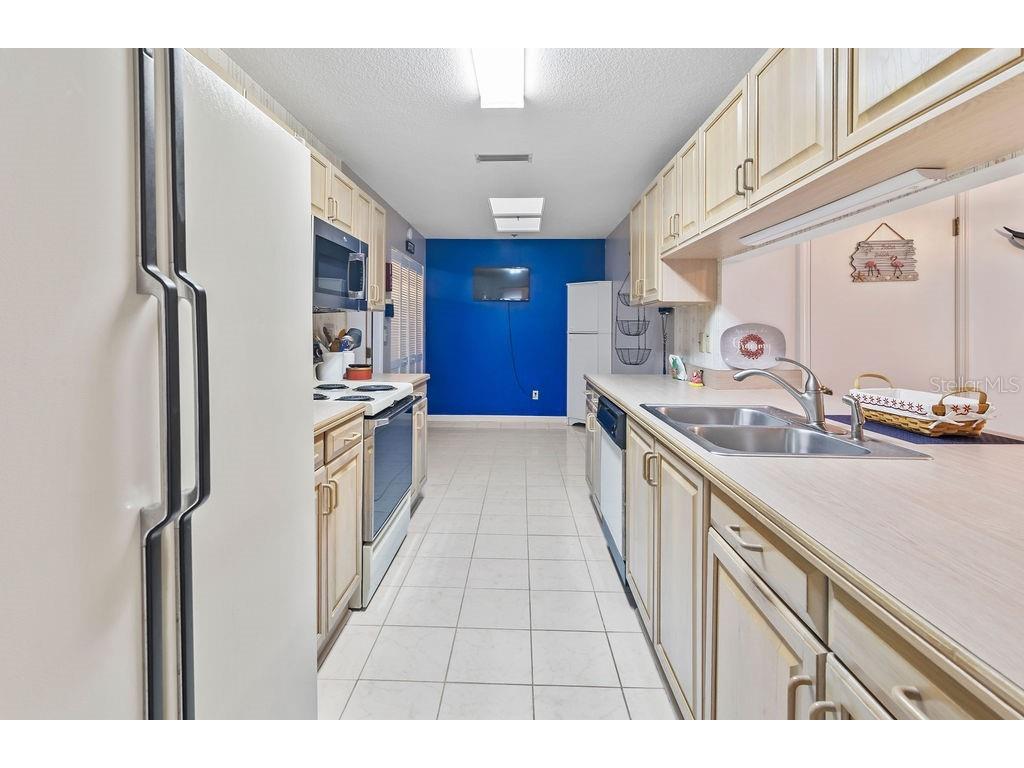 156 Kingbird Circle Daytona Beach FL 32119 V4945837 image7