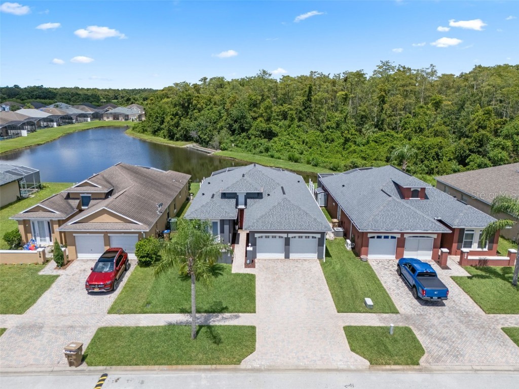 156 Magic Landings Boulevard Kissimmee FL 34744 S5131309 image1